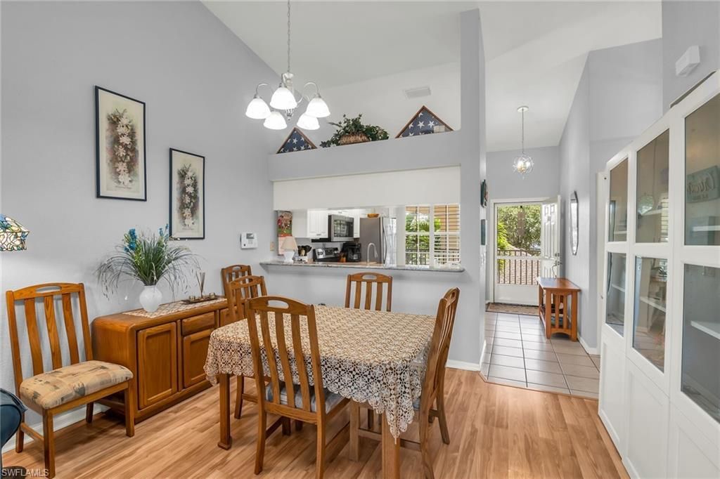 338 Newport Dr, Unit 1807, Naples, FL 34114 Photo