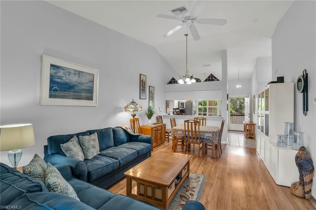 338 Newport Dr, Unit 1807, Naples, FL 34114 Photo
