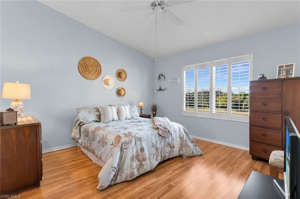 338 Newport Dr, Unit 1807, Naples, FL 34114 Photo