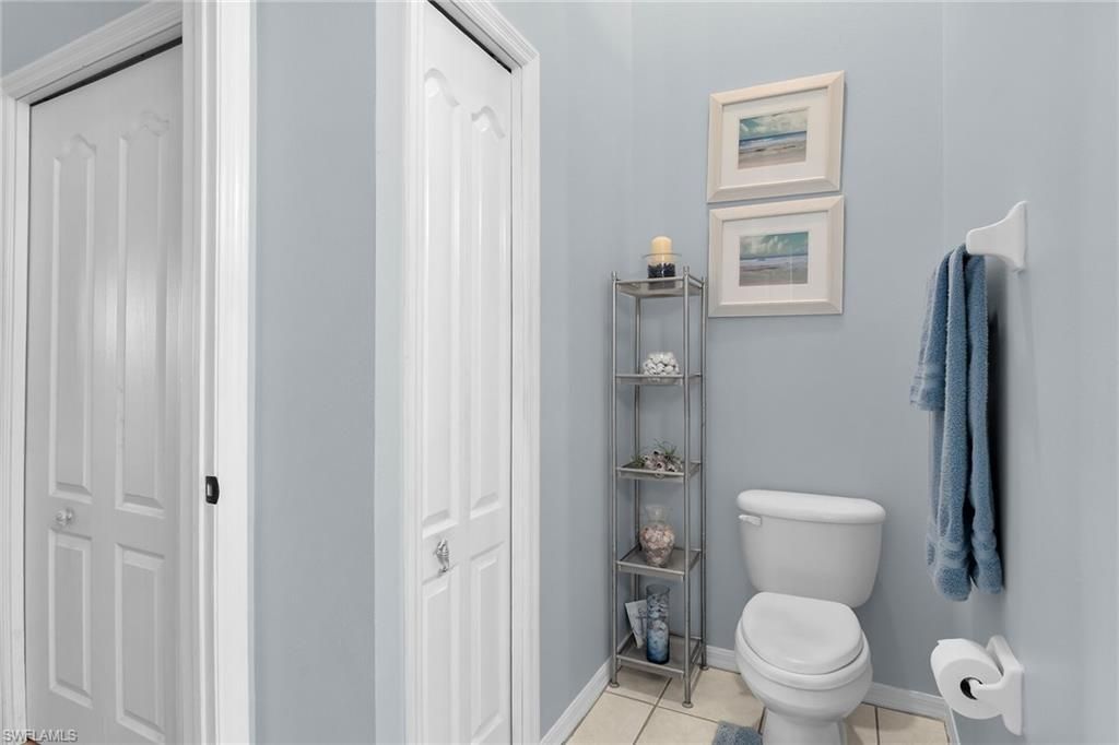 338 Newport Dr, Unit 1807, Naples, FL 34114 Photo