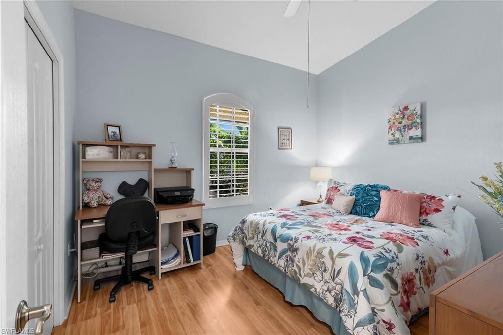 338 Newport Dr, Unit 1807, Naples, FL 34114 Photo