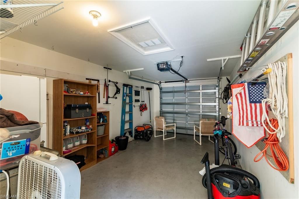 338 Newport Dr, Unit 1807, Naples, FL 34114 Photo
