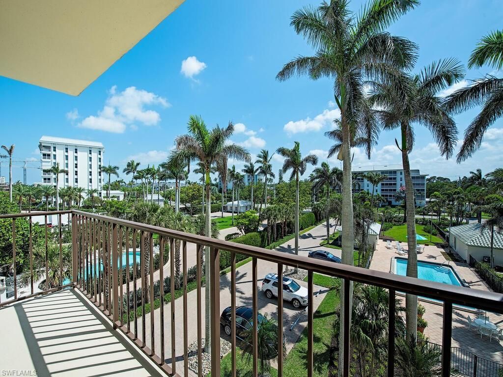 1255 Gulf Shore Blvd N, Unit 3N, Naples, FL 34102 Photo