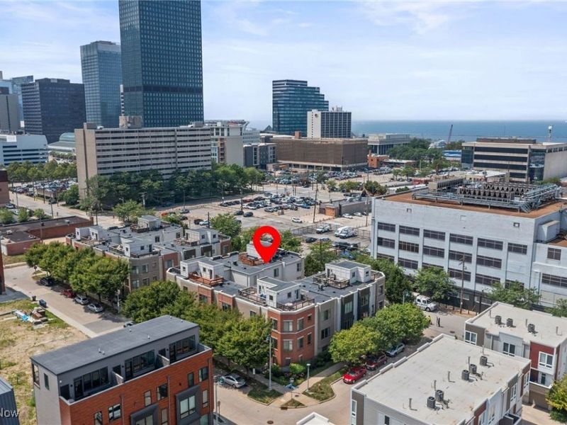 1451 Lindazzo Avenue, Cleveland, OH 44114 Photo 34