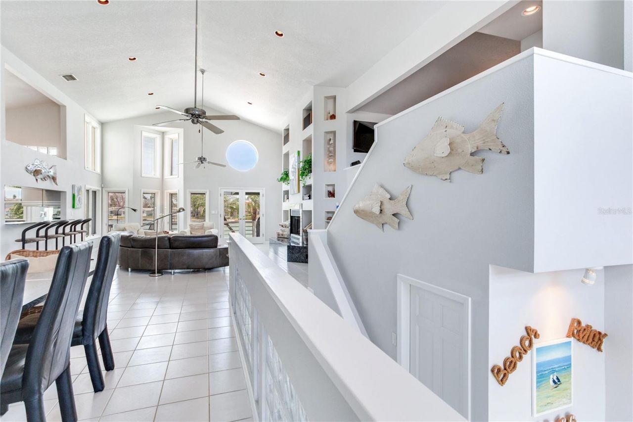 17382 Kennedy Drive, North Redington Beach, FL 33708 Photo