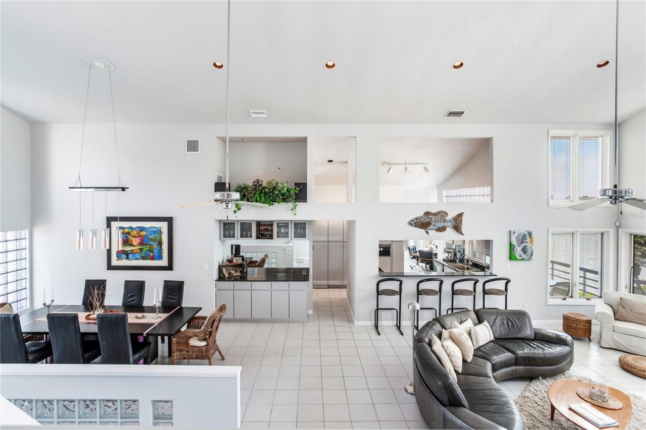 17382 Kennedy Drive, North Redington Beach, FL 33708 Photo