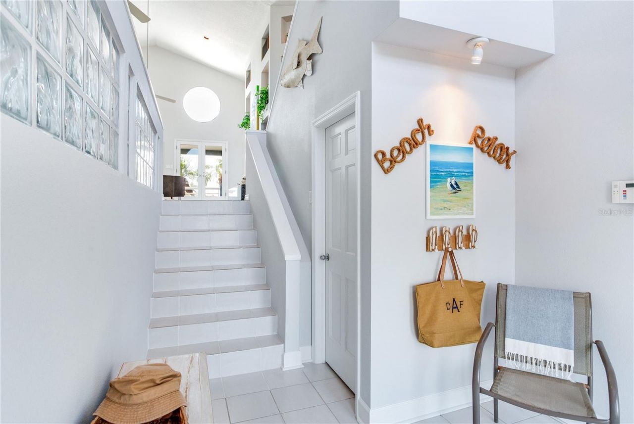 17382 Kennedy Drive, North Redington Beach, FL 33708 Photo