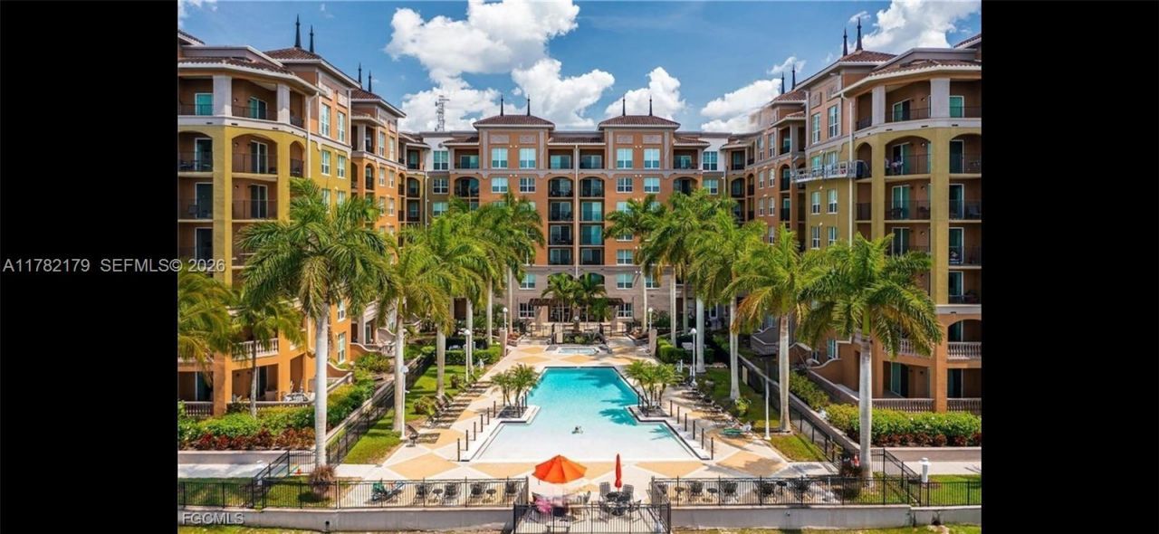2825 Palm Beach Blvd, Unit 418, Fort Myers, FL 33916 Photo