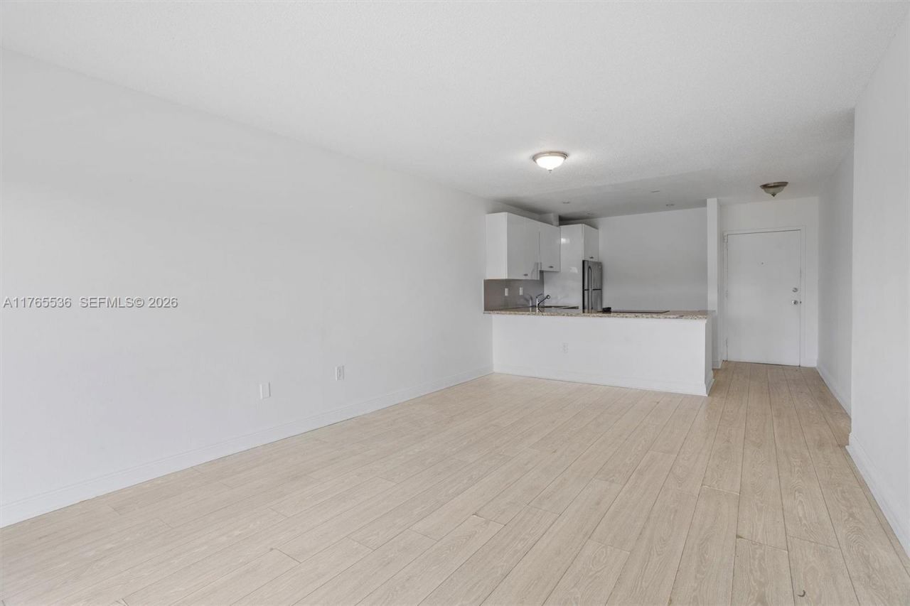 4920 NW 79th Ave, Unit 309, Doral, FL 33166 Photo