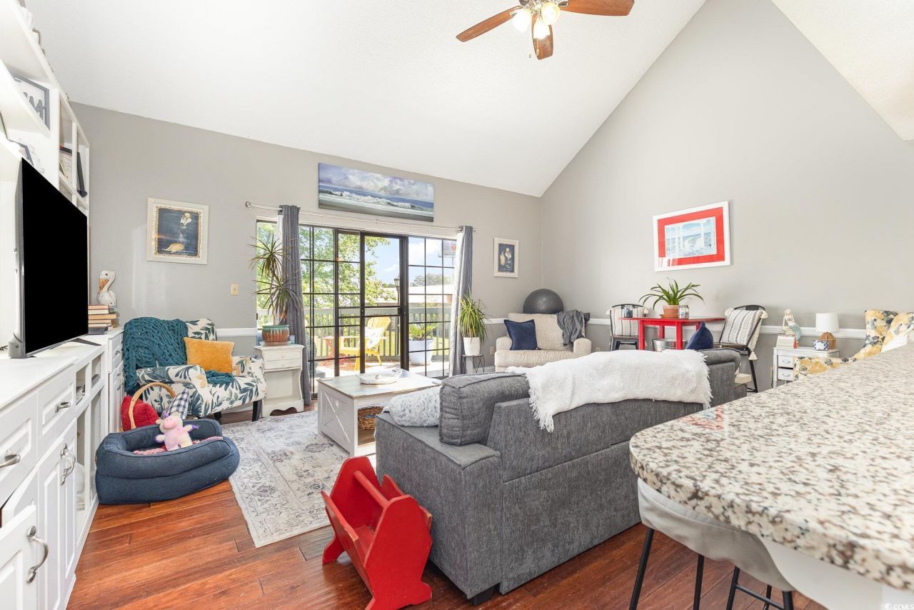 4338 Spa Dr. Photo 10