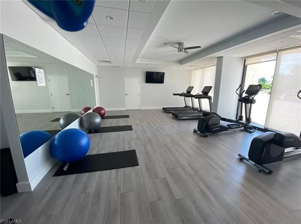 4031 Gulf Shore Blvd N, Unit 3E, Naples, FL 34103 Photo