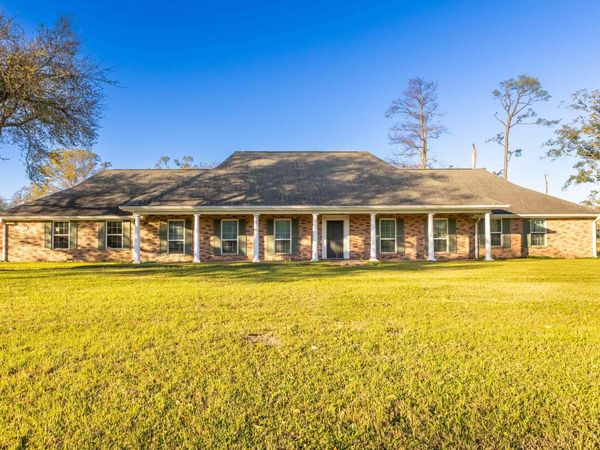 9473 East Main Street, Houma, LA 70363