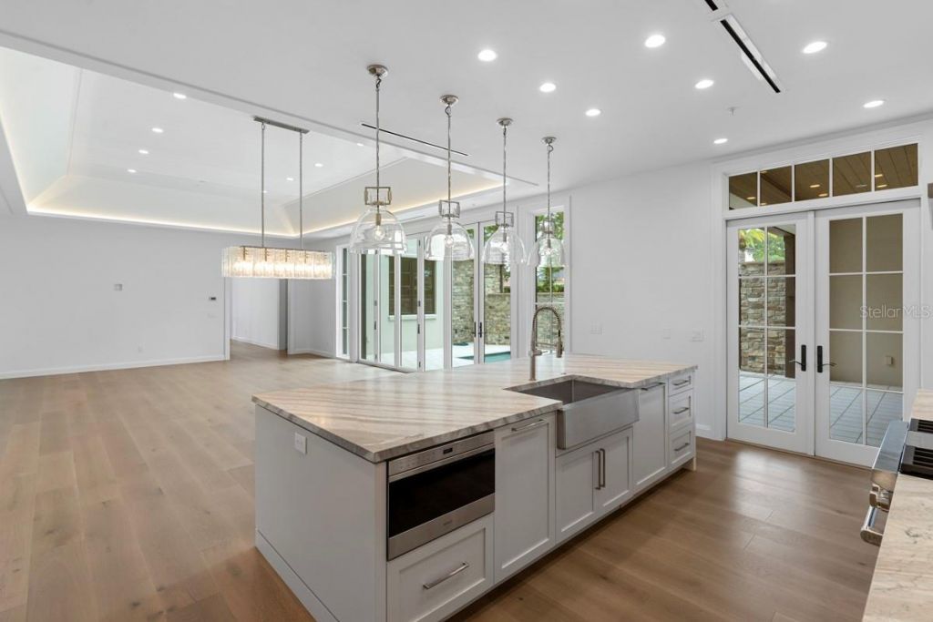 10300 Winter Sparkle Circle, Golden Oak, FL 32836 Photo