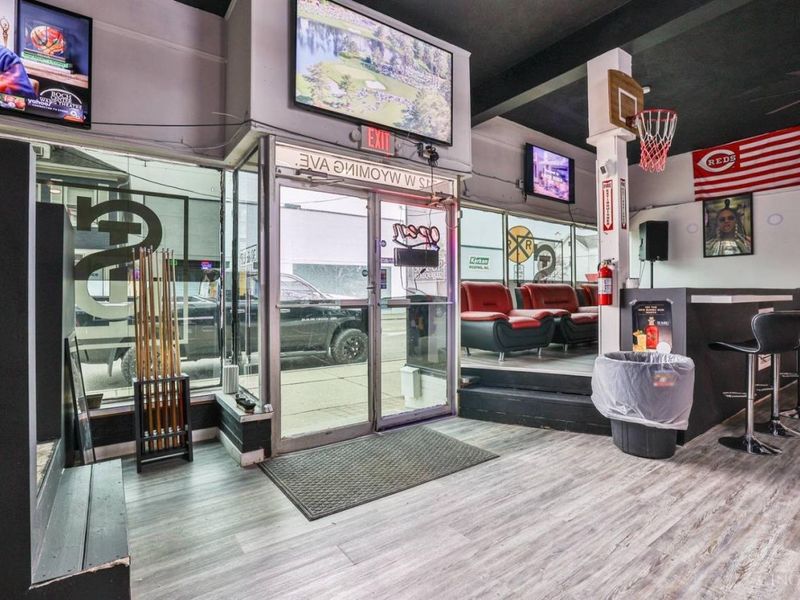 712 W Wyoming Avenue, Lockland, OH 45215 Photo 3