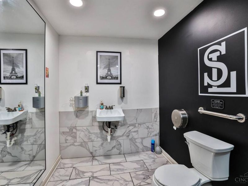 712 W Wyoming Avenue, Lockland, OH 45215 Photo 8