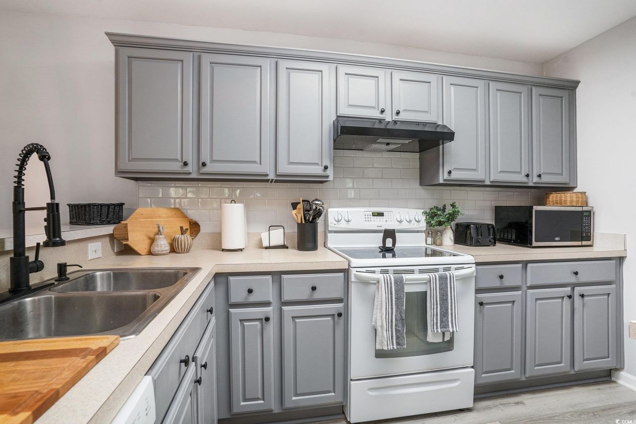 19 Pistachio Loop Photo 7