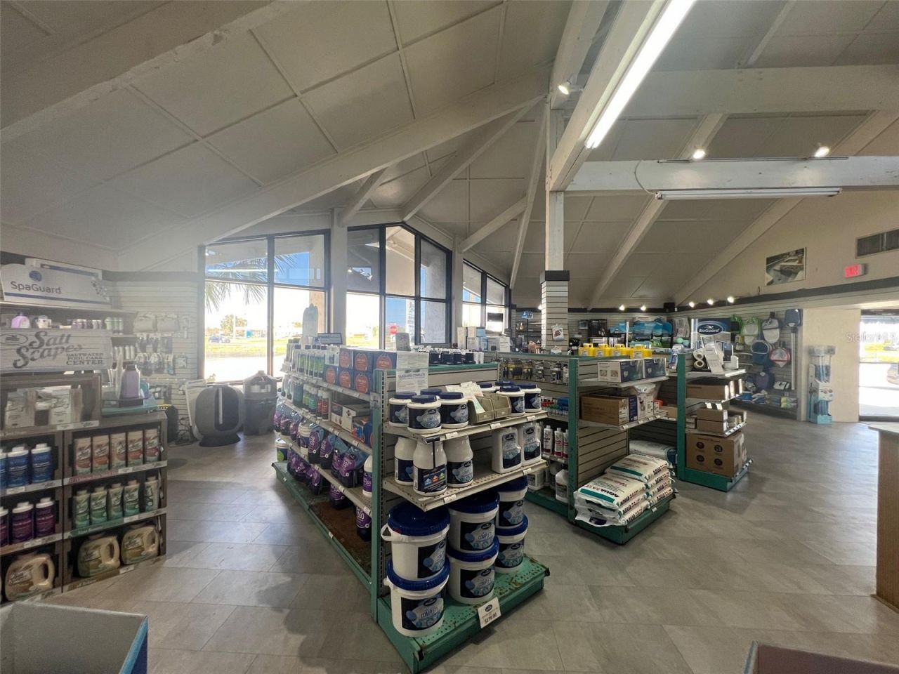 6840 Cypress Gardens Boulevard, Winter Haven, FL 33884 Photo