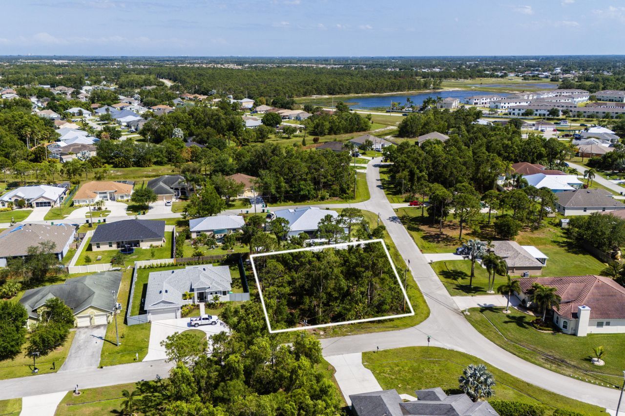 5489 NW Brent Court, Port Saint Lucie, FL 34986 Photo