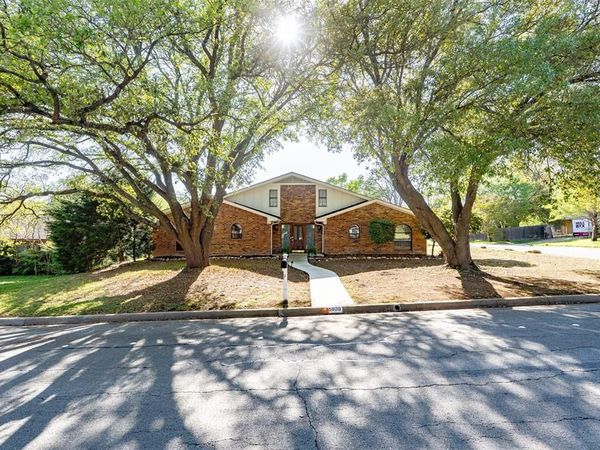 6800 Welch Avenue, Fort Worth, TX 76133