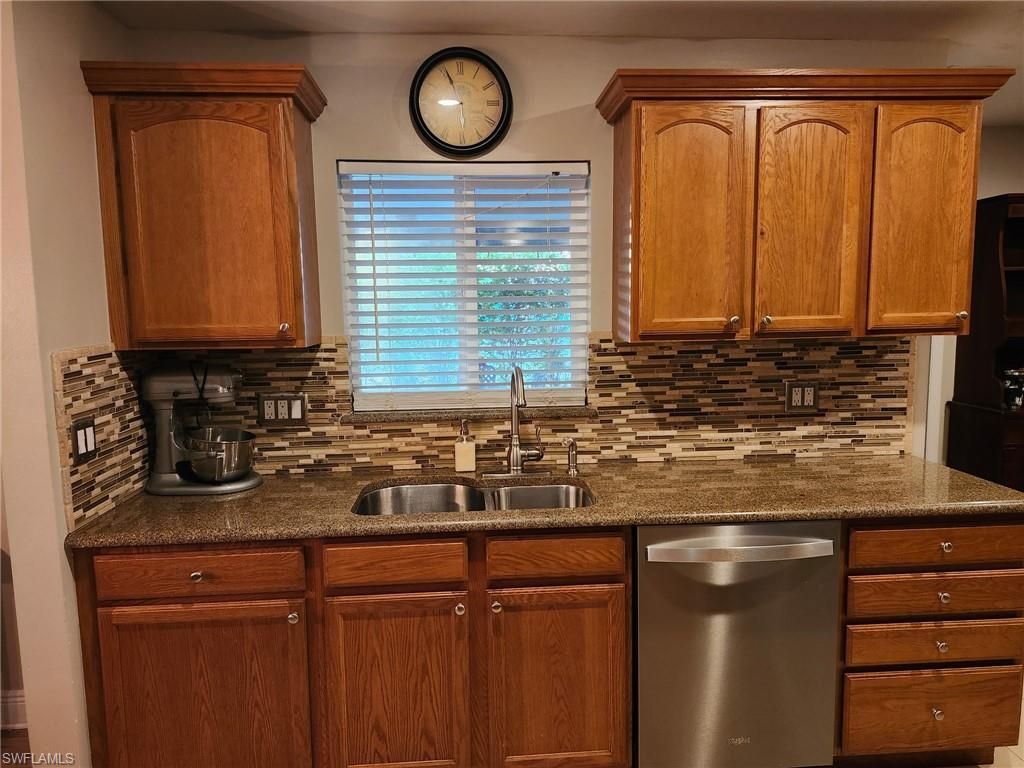 1605 Oakley Ave, Fort Myers, FL 33901 Photo