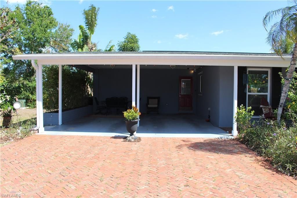1605 Oakley Ave, Fort Myers, FL 33901 Photo