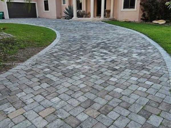 19330 SW 134th Ct, Miami, FL 33177