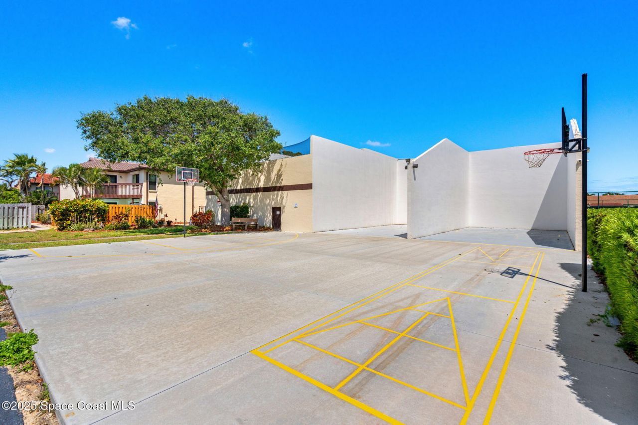 3334 Wind Surf Way, Melbourne Beach, FL 32951 Photo