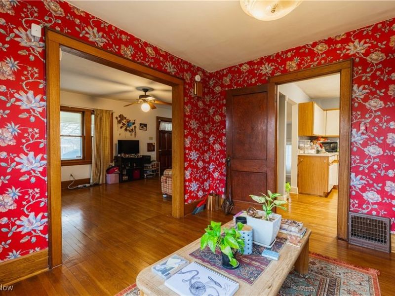 1051 Brown Street, Akron, OH 44301 Photo 12