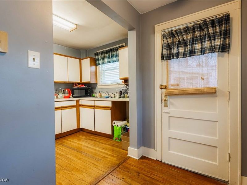 1051 Brown Street, Akron, OH 44301 Photo 18