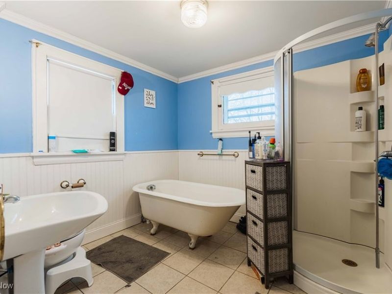 1051 Brown Street, Akron, OH 44301 Photo 27