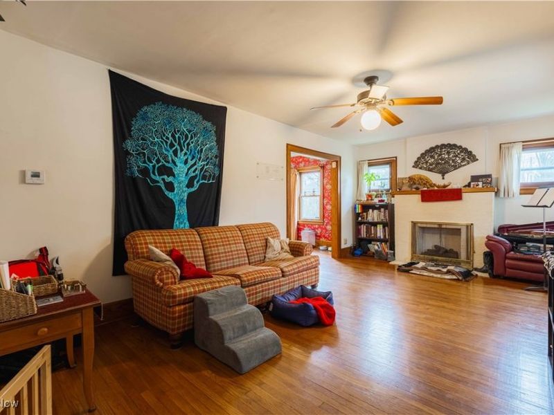1051 Brown Street, Akron, OH 44301 Photo 9