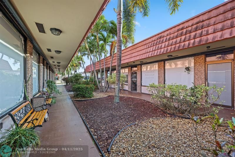 7831 W Sample Rd, Coral Springs, FL 33065 Photo