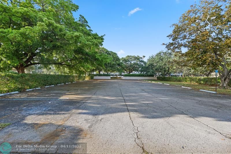 7831 W Sample Rd, Coral Springs, FL 33065 Photo