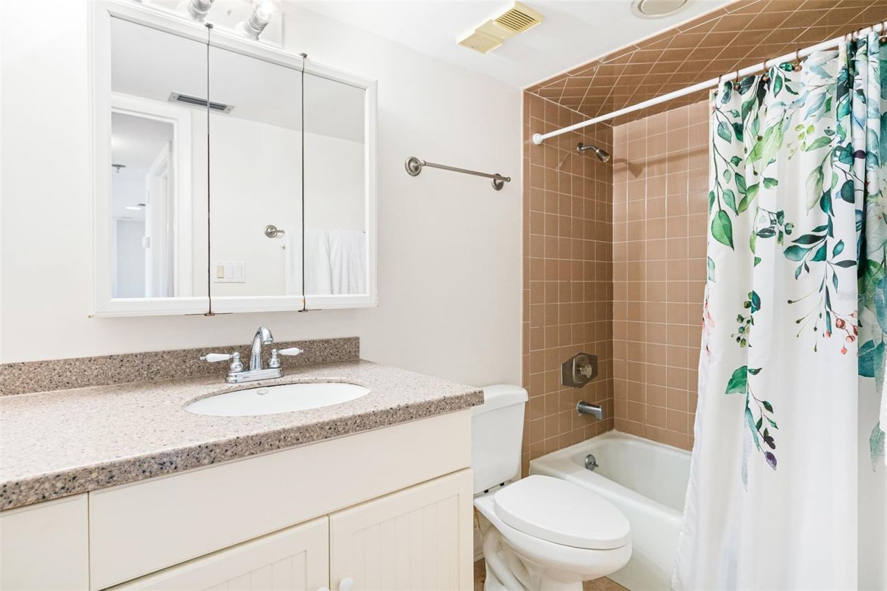 3160 Matecumbe Key Road, Unit 233, Punta Gorda, FL 33955 Photo