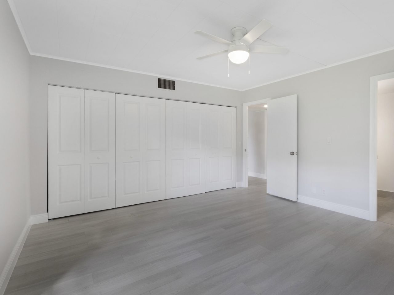 12003 Poinciana Boulevard, Unit 103, Royal Palm Beach, FL 33411 Photo