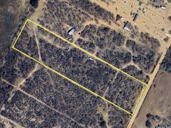 00 Kyote, Bigfoot, TX 78005