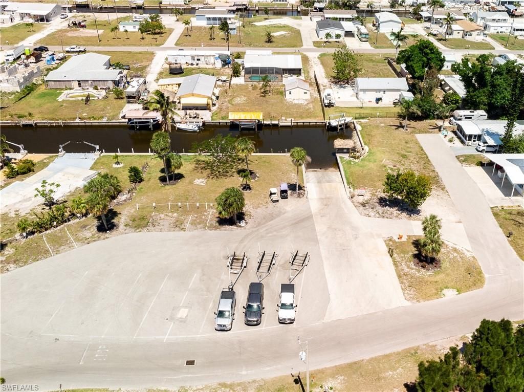 4931 Gulfgate Ln, Saint James City, FL 33956 Photo