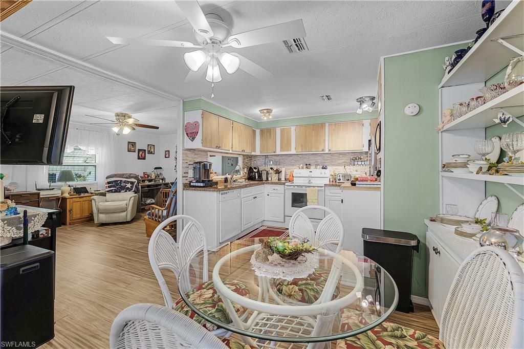 4931 Gulfgate Ln, Saint James City, FL 33956 Photo