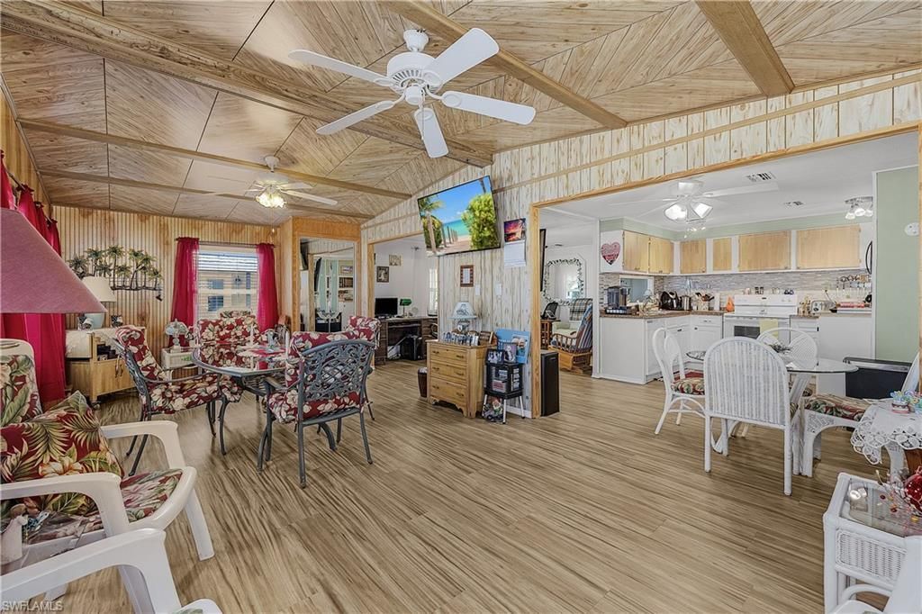 4931 Gulfgate Ln, Saint James City, FL 33956 Photo