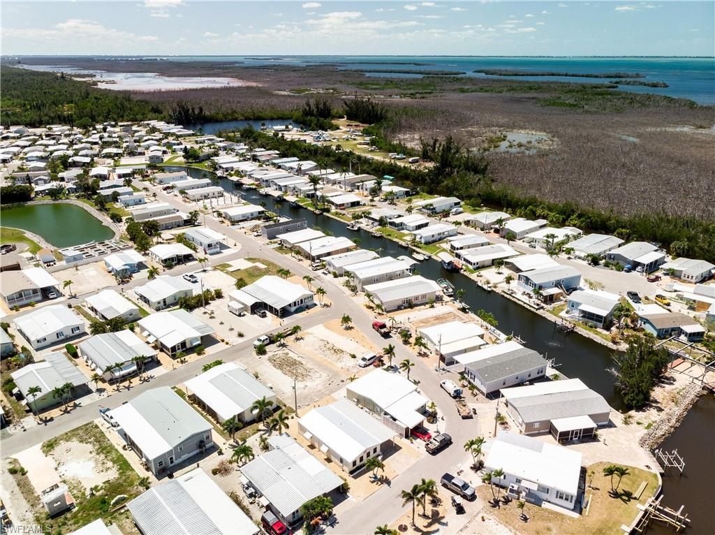 4931 Gulfgate Ln, Saint James City, FL 33956 Photo