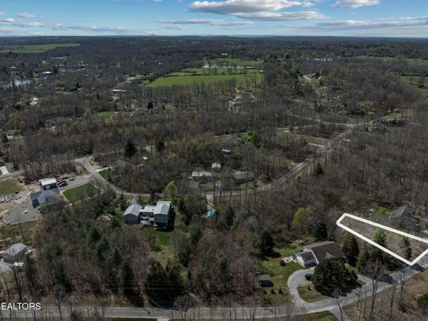 724 Keato Drive, Crossville, TN 38572