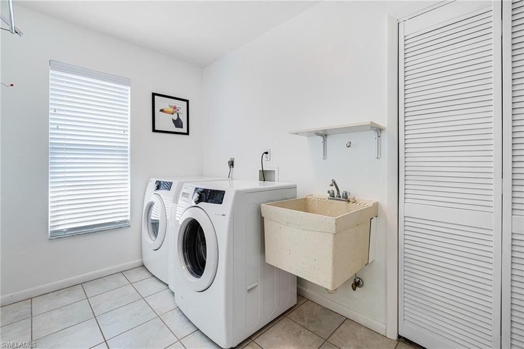 1709 SE 44th St, Cape Coral, FL 33904 Photo