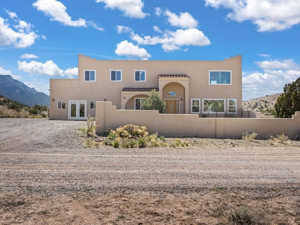 115 Camino De Las Huertas, Placitas, NM 87043