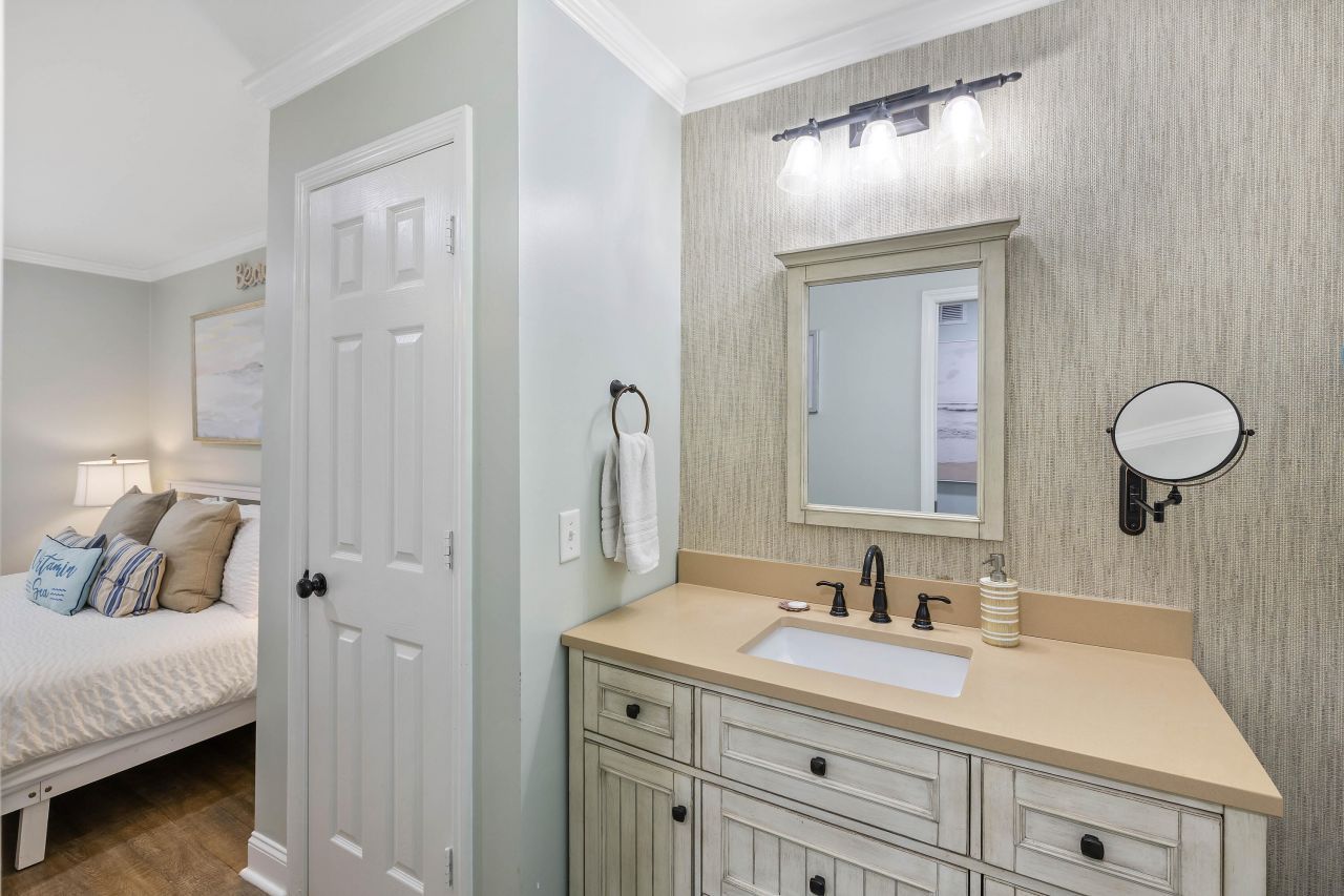 108 High Hammock Villas Drive Photo 16