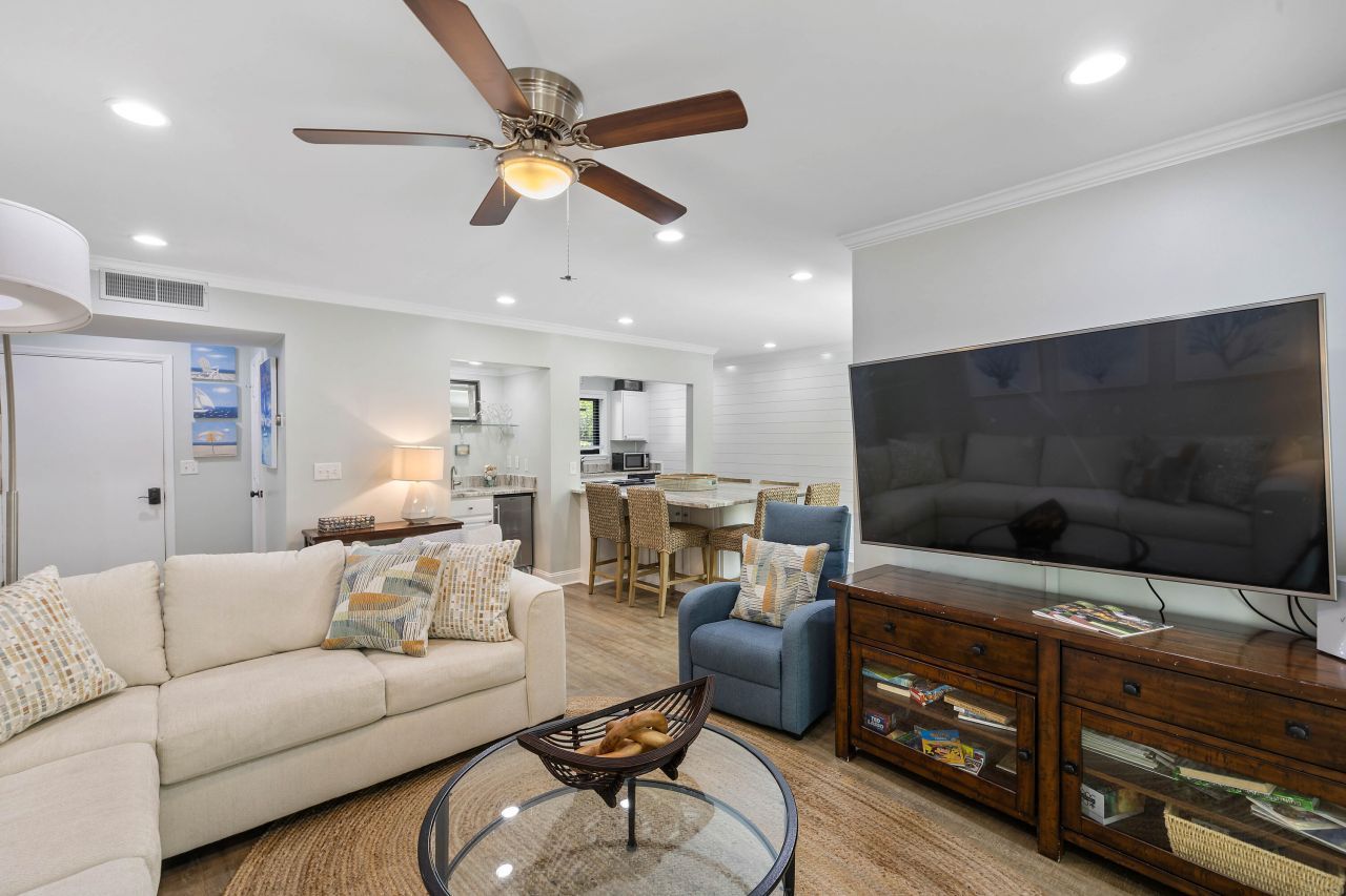 108 High Hammock Villas Drive Photo 7