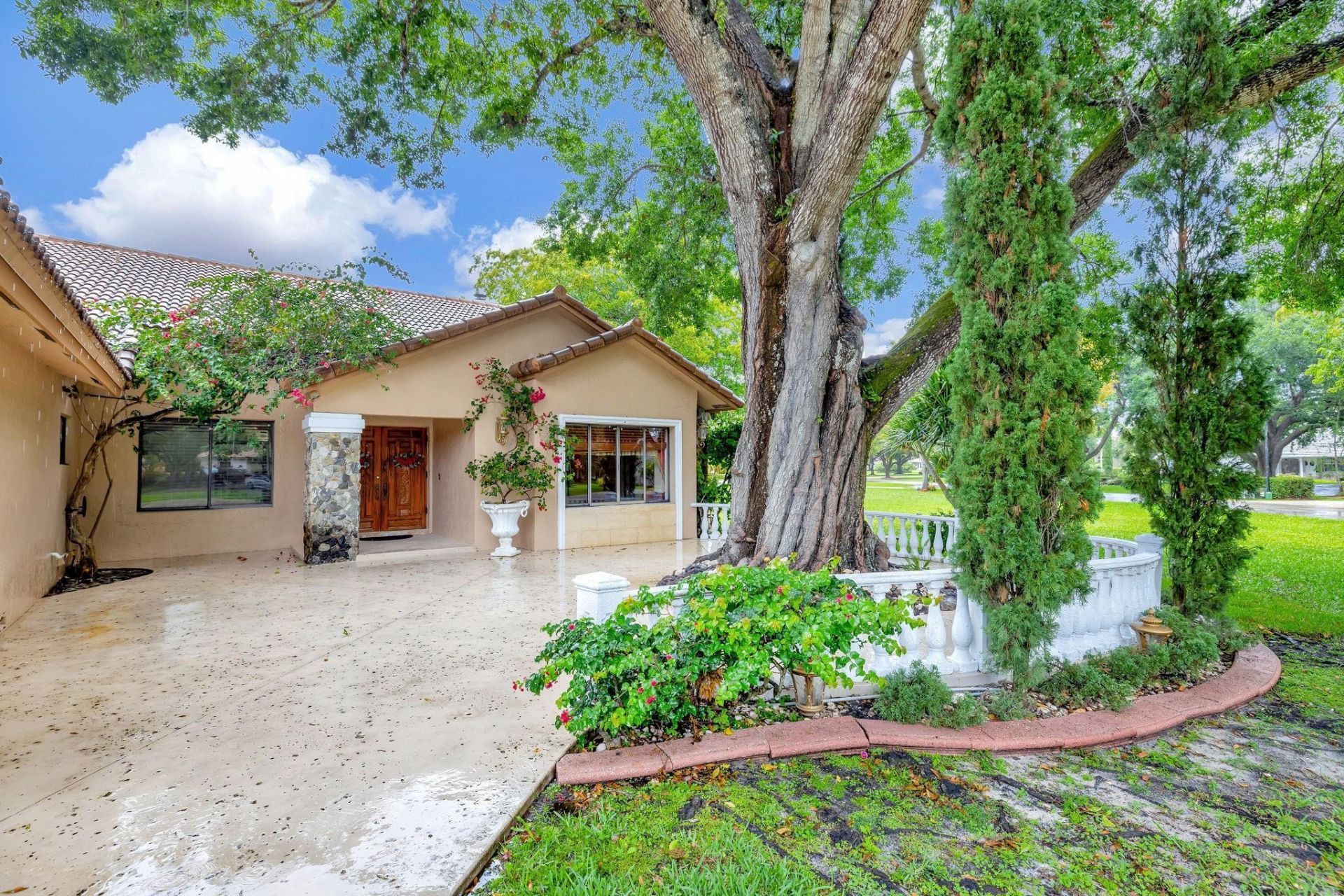 5355 NW 77th Ter, Coral Springs, FL 33067 Photo