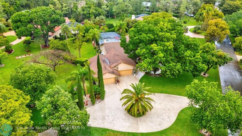 5355 NW 77th Ter, Coral Springs, FL 33067 Photo