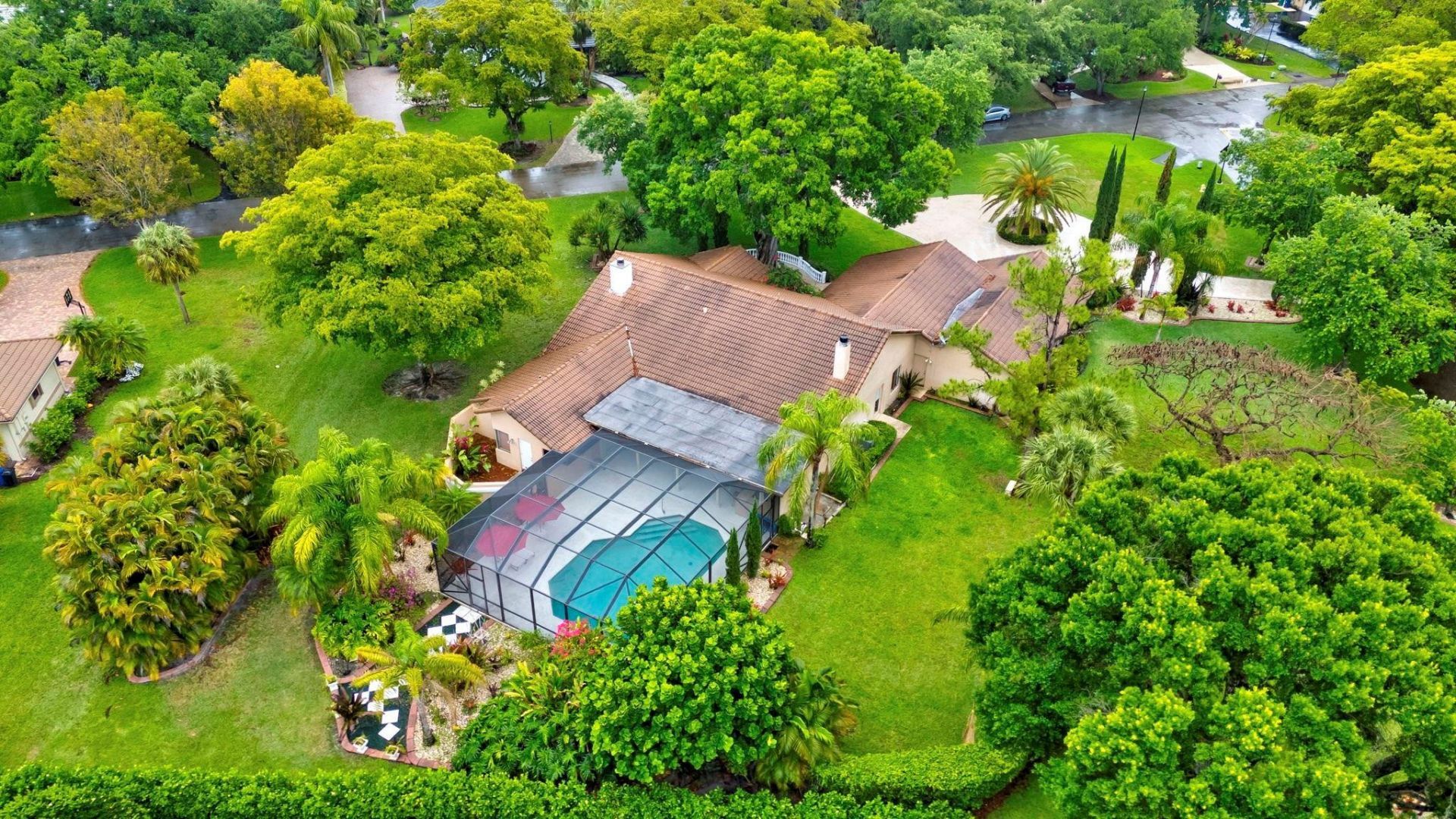 5355 NW 77th Ter, Coral Springs, FL 33067 Photo