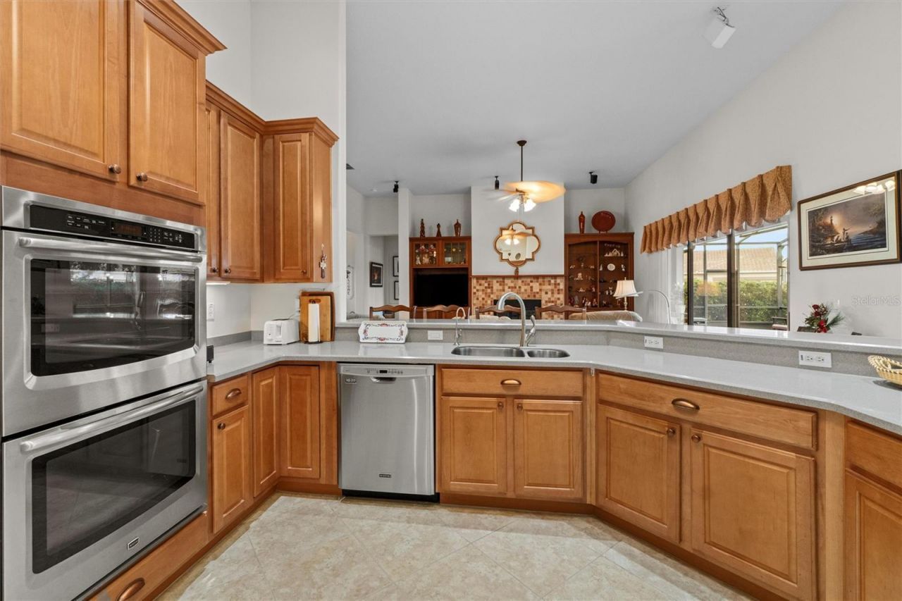 469 Sorrento Road, Kissimmee, FL 34759 Photo