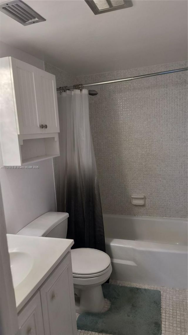 4500 N Federal Hwy, Unit 352F, Lighthouse Point, FL 33064 Photo